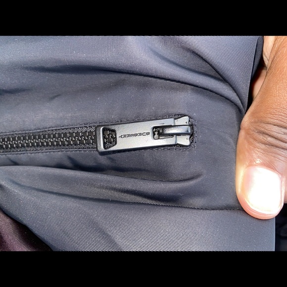 Burberry shandwick leather flight jacket. - Picture 10 of 13